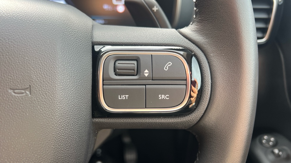 Citroen C5 Aircross 1.5D Max Edition 5dr Auto Diesel Hatchback - Image 35