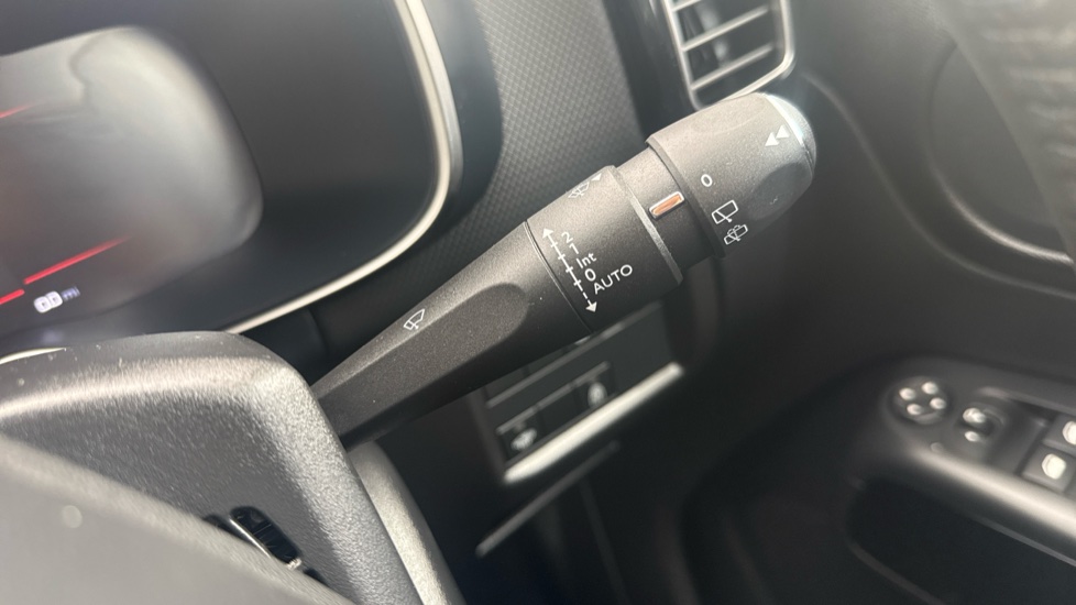 Citroen C5 Aircross 1.2 PureTech C-Series Edition 5dr Petrol Hatchback - Image 29