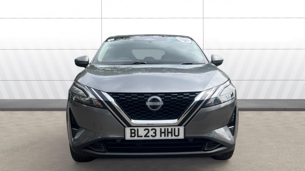 Nissan Qashqai 1.3 DiG-T MH 158 Acenta Premium 5dr Xtronic Petrol Hatchback - Image 3
