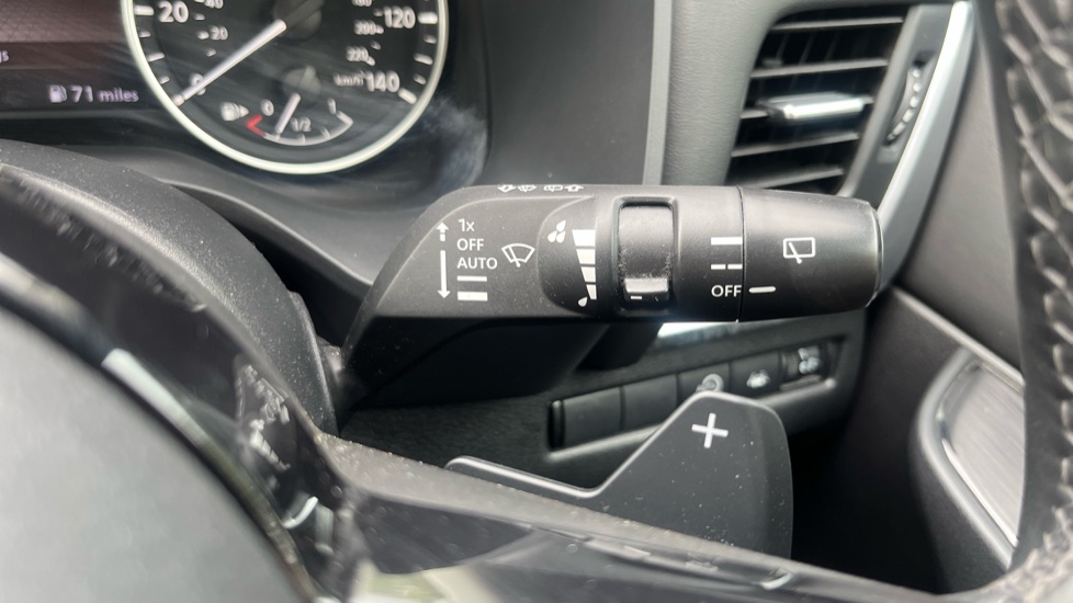 Nissan Qashqai 1.3 DiG-T MH 158 Acenta Premium 5dr Xtronic Petrol Hatchback - Image 32