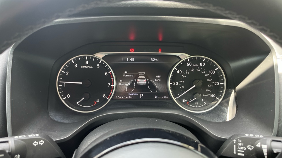 Nissan Qashqai 1.3 DiG-T MH 158 Acenta Premium 5dr Xtronic Petrol Hatchback - Image 18