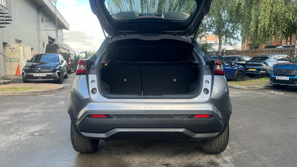Nissan Juke 1.6 Hybrid Acenta Premium 5dr Auto Hybrid Hatchback - Image 4
