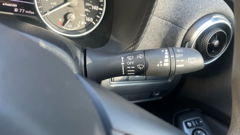 Nissan Juke 1.6 Hybrid Acenta Premium 5dr Auto Hybrid Hatchback - Image 36