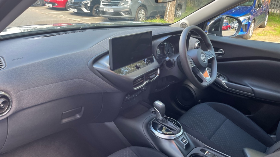 Nissan Juke 1.6 Hybrid Acenta Premium 5dr Auto Hybrid Hatchback - Image 9