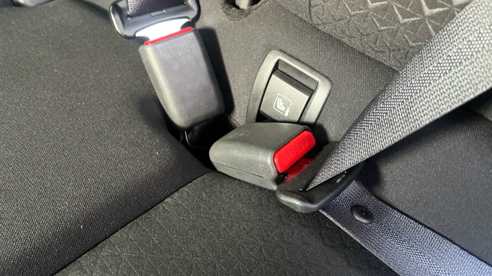 Nissan Juke 1.6 Hybrid Acenta Premium 5dr Auto Hybrid Hatchback - Image 17