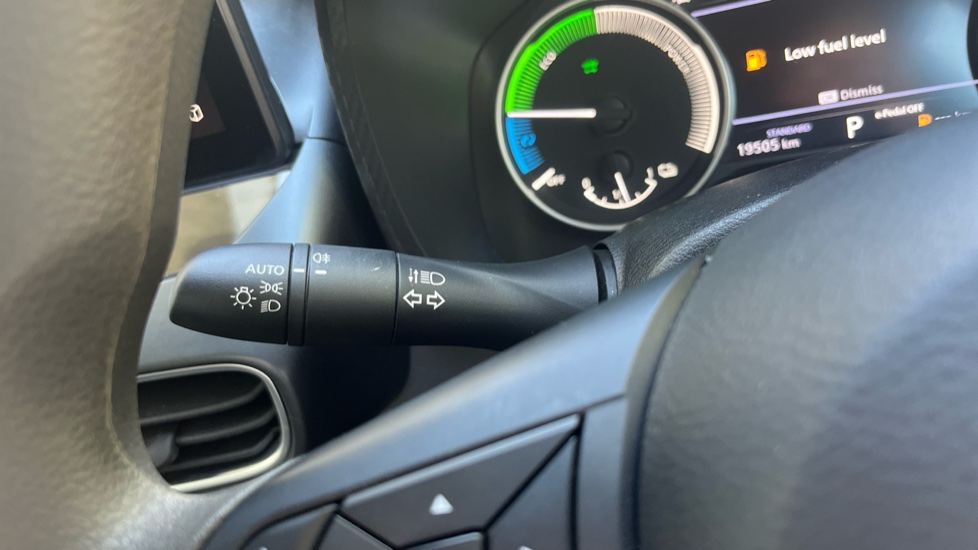 Nissan Juke 1.6 Hybrid Acenta Premium 5dr Auto Hybrid Hatchback - Image 33