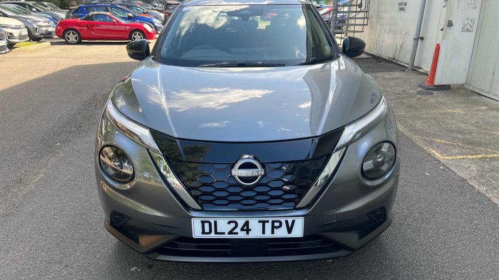 Nissan Juke 1.6 Hybrid Acenta Premium 5dr Auto Hybrid Hatchback - Image 8