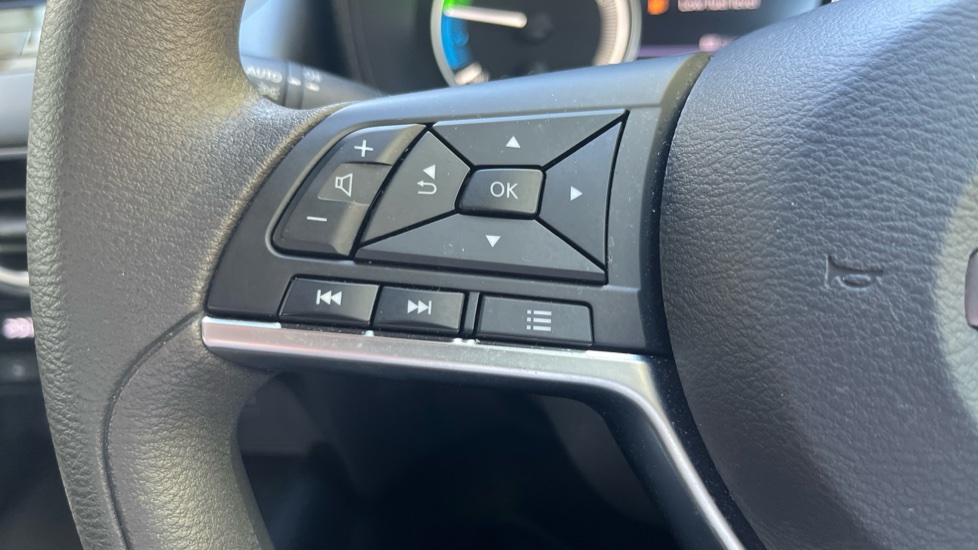 Nissan Juke 1.6 Hybrid Acenta Premium 5dr Auto Hybrid Hatchback - Image 31