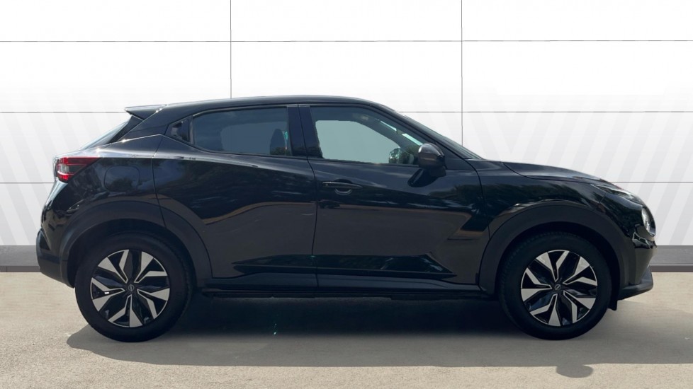 Nissan Juke 1.0 DiG-T 114 Acenta 5dr Petrol Hatchback - Image 5