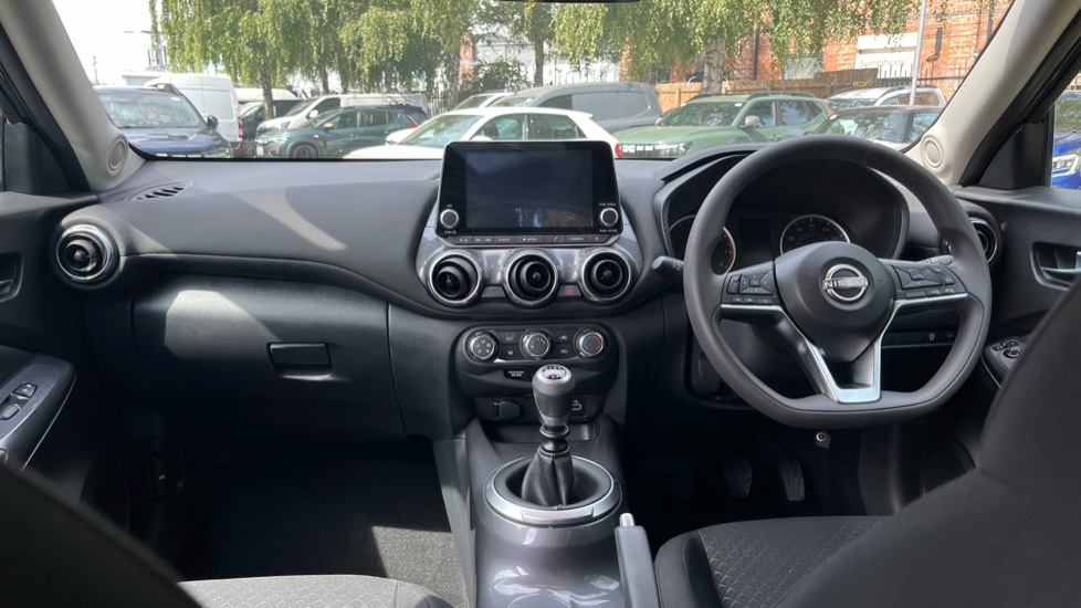 Nissan Juke 1.0 DiG-T 114 Acenta 5dr Petrol Hatchback - Image 10