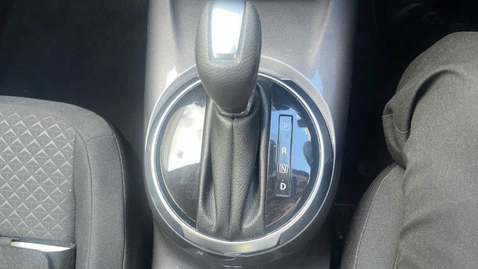 Nissan Juke 1.0 DiG-T 114 Acenta 5dr DCT Petrol Hatchback - Image 26