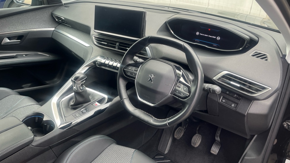 Peugeot 3008 1.5 BlueHDi Allure Premium 5dr Diesel Estate - Image 11