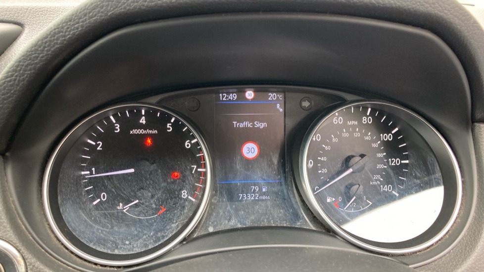 Nissan Qashqai 1.3 DiG-T N-Connecta 5dr Petrol Hatchback - Image 18