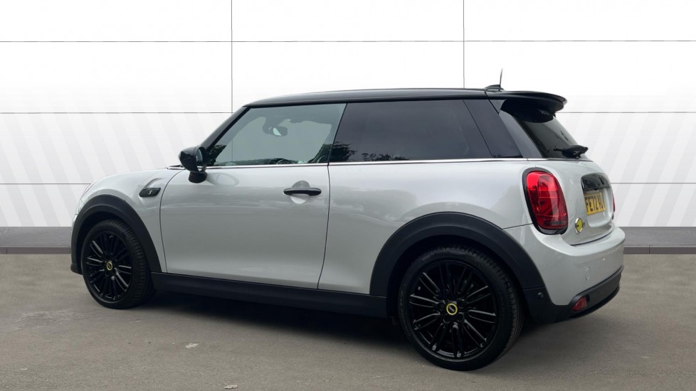 MINI Hatchback 135kW Cooper S Level 2 33kWh 3dr Auto Electric Hatchback - Image 2
