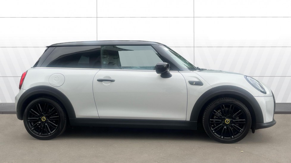 MINI Hatchback 135kW Cooper S Level 2 33kWh 3dr Auto Electric Hatchback - Image 5