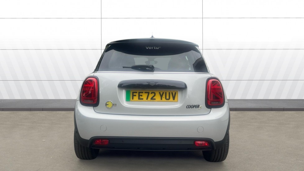 MINI Hatchback 135kW Cooper S Level 2 33kWh 3dr Auto Electric Hatchback - Image 6