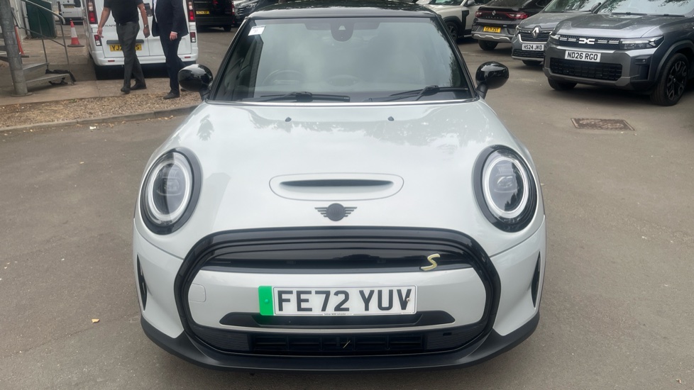 MINI Hatchback 135kW Cooper S Level 2 33kWh 3dr Auto Electric Hatchback - Image 8