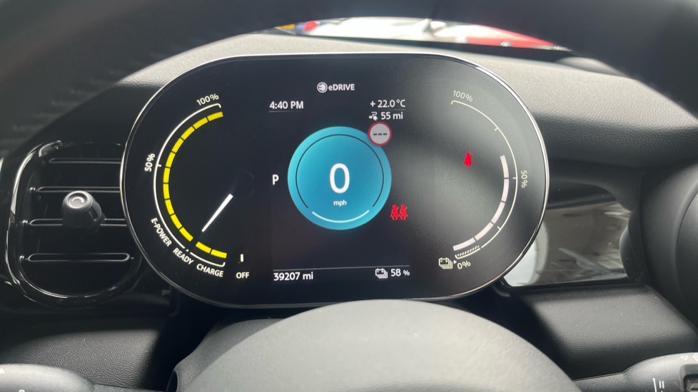MINI Hatchback 135kW Cooper S Level 2 33kWh 3dr Auto Electric Hatchback - Image 18