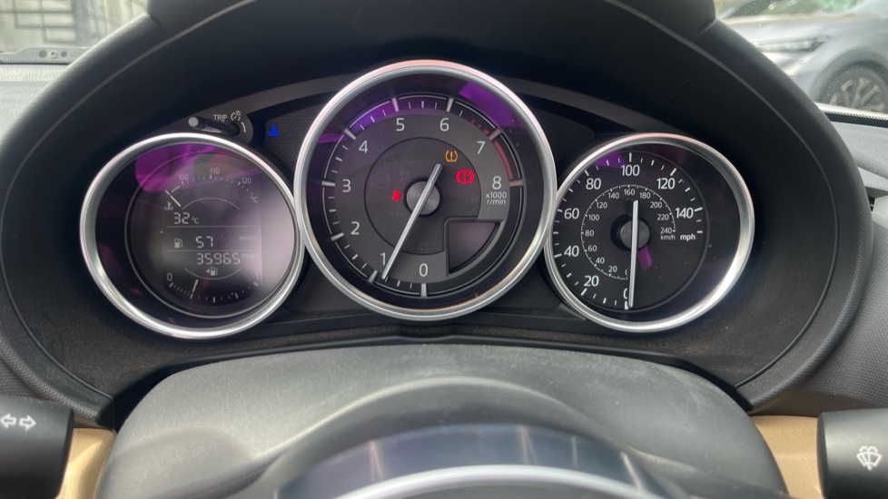 Mazda MX-5 2.0 Sport Nav 2dr Petrol Convertible - Image 18