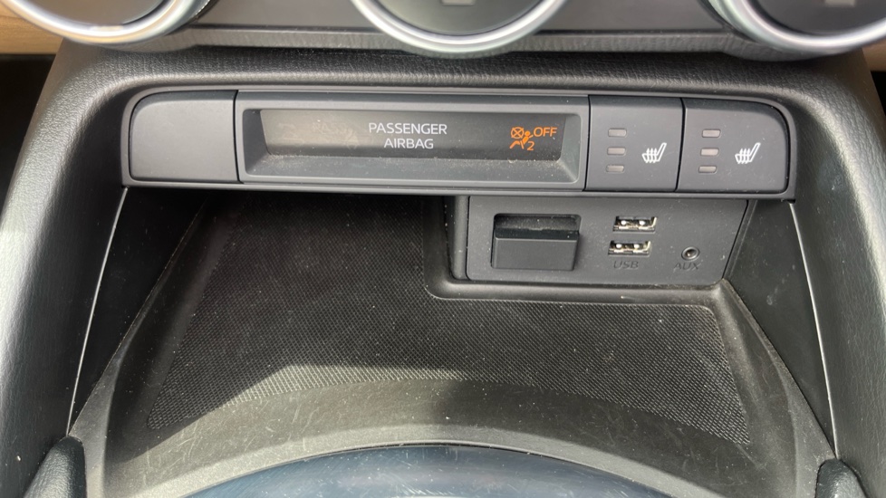 Mazda MX-5 2.0 Sport Nav 2dr Petrol Convertible - Image 24