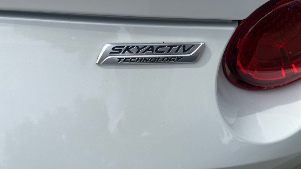 Mazda MX-5 2.0 Sport Nav 2dr Petrol Convertible - Image 34