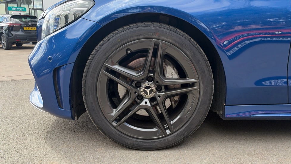 Mercedes-Benz C-Class C220d AMG Line Edition Premium 2dr 9G-Tronic Diesel Coupe - Image 9