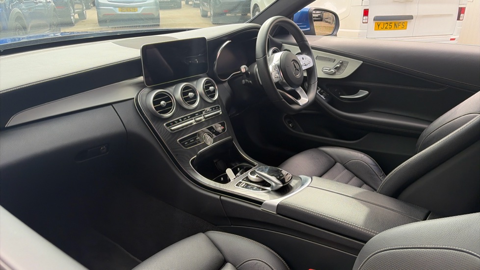 Mercedes-Benz C-Class C220d AMG Line Edition Premium 2dr 9G-Tronic Diesel Coupe - Image 11