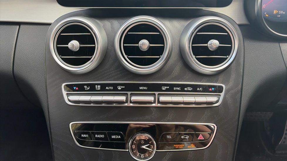 Mercedes-Benz C-Class C220d AMG Line Edition Premium 2dr 9G-Tronic Diesel Coupe - Image 38
