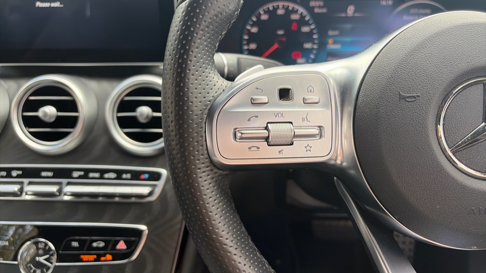 Mercedes-Benz C-Class C220d AMG Line Edition Premium 2dr 9G-Tronic Diesel Coupe - Image 47