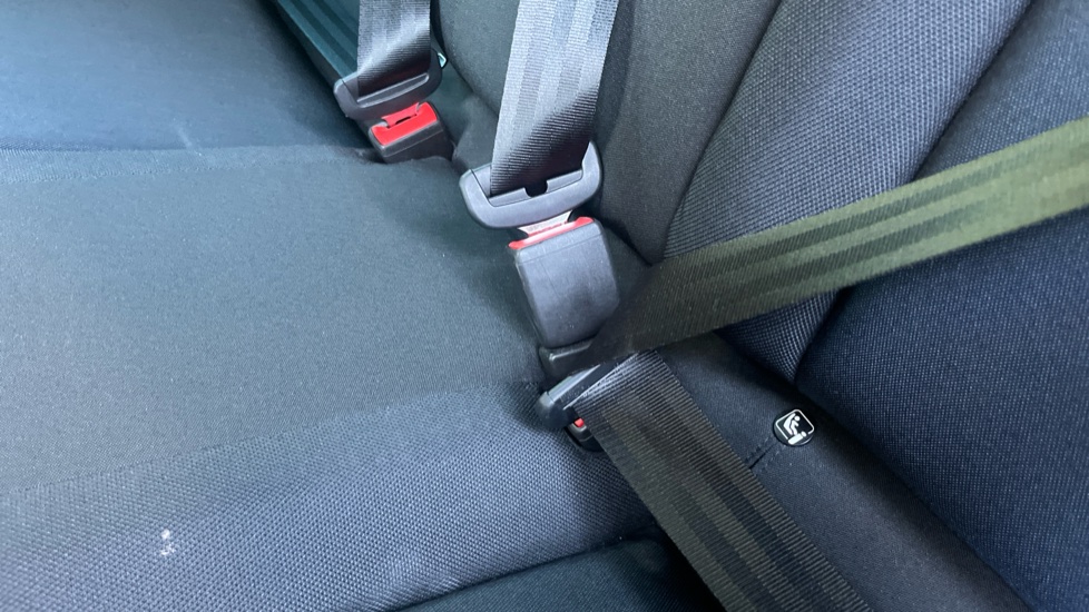 SEAT Ibiza 1.0 TSI 110 FR Edition 5dr Petrol Hatchback - Image 17