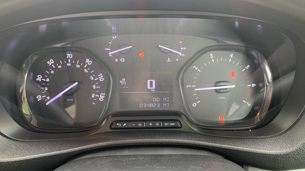 Citroen Dispatch Xl Diesel 1200 2.0 BlueHDi 145 Crew Van Enterprise Pro - Image 18
