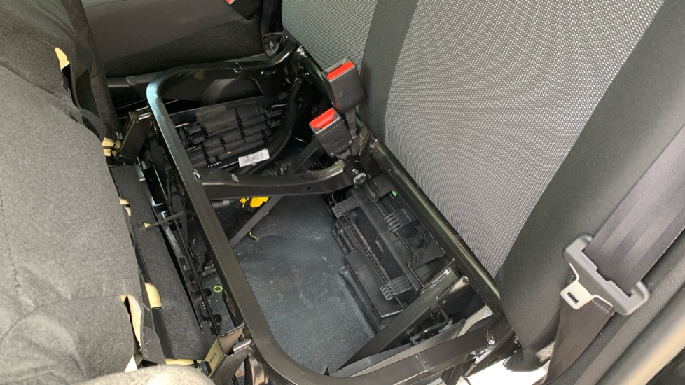 Citroen Dispatch Xl Diesel 1200 2.0 BlueHDi 145 Crew Van Enterprise Pro - Image 27