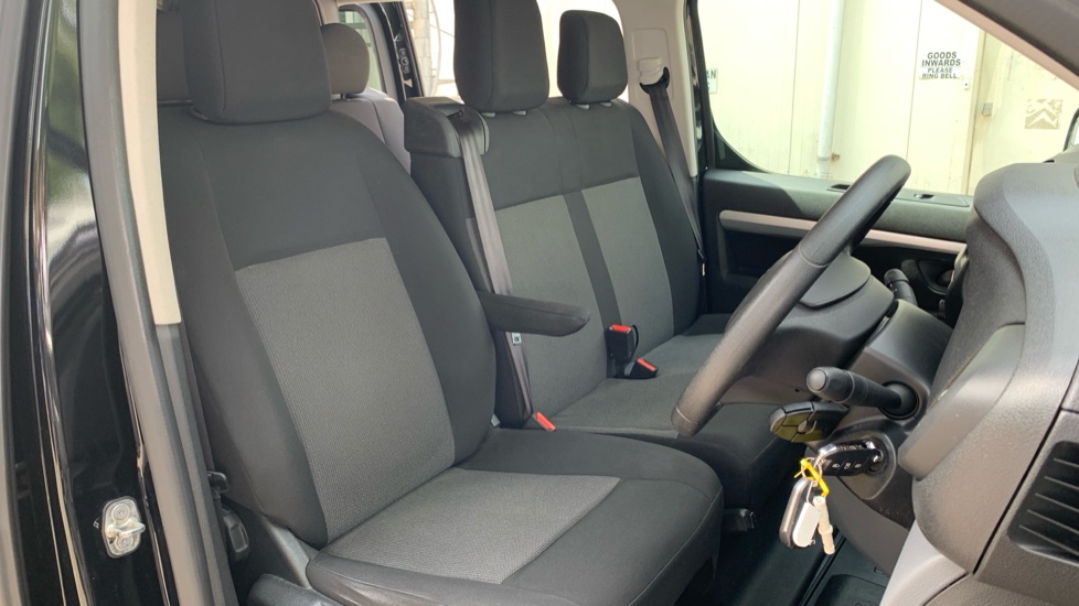 Citroen Dispatch Xl Diesel 1200 2.0 BlueHDi 145 Crew Van Enterprise Pro - Image 34
