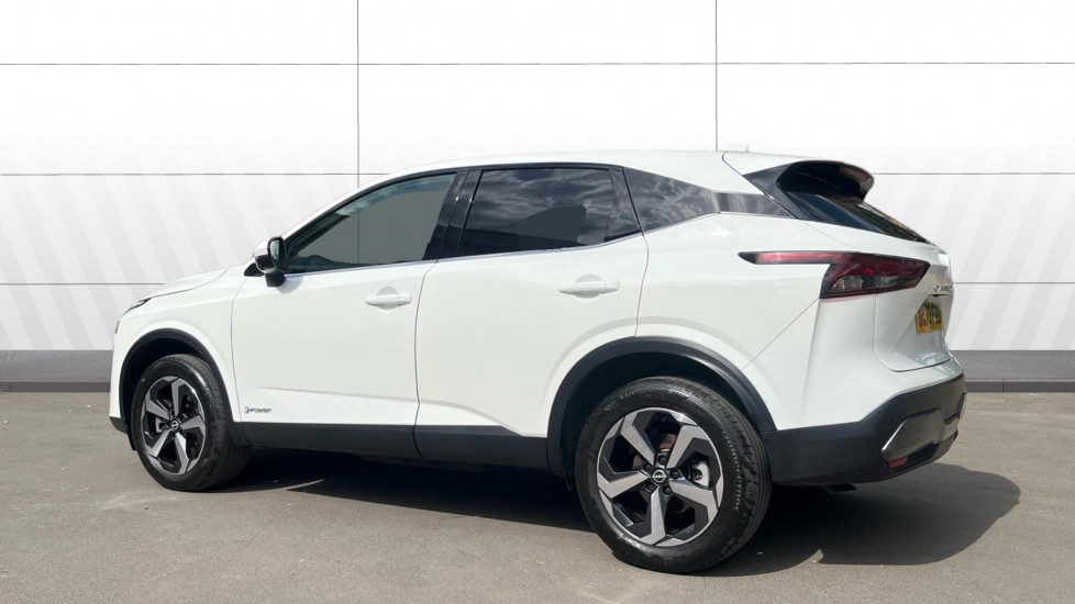 Nissan Qashqai 1.5 E-Power N-Connecta 5dr Auto Hybrid Hatchback - Image 2