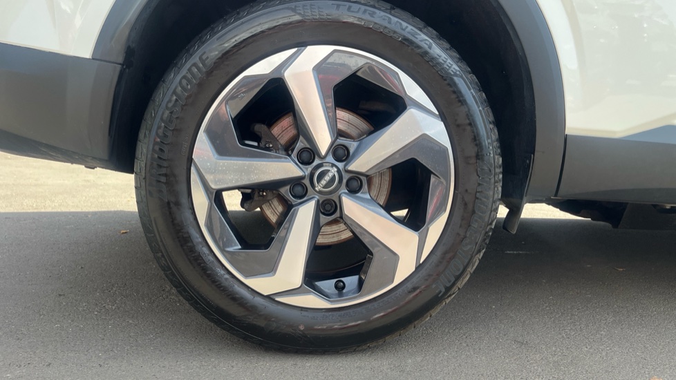 Nissan Qashqai 1.5 E-Power N-Connecta 5dr Auto Hybrid Hatchback - Image 7