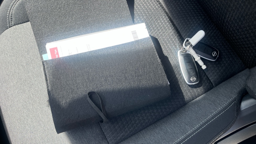 Nissan Qashqai 1.5 E-Power N-Connecta 5dr Auto Hybrid Hatchback - Image 19