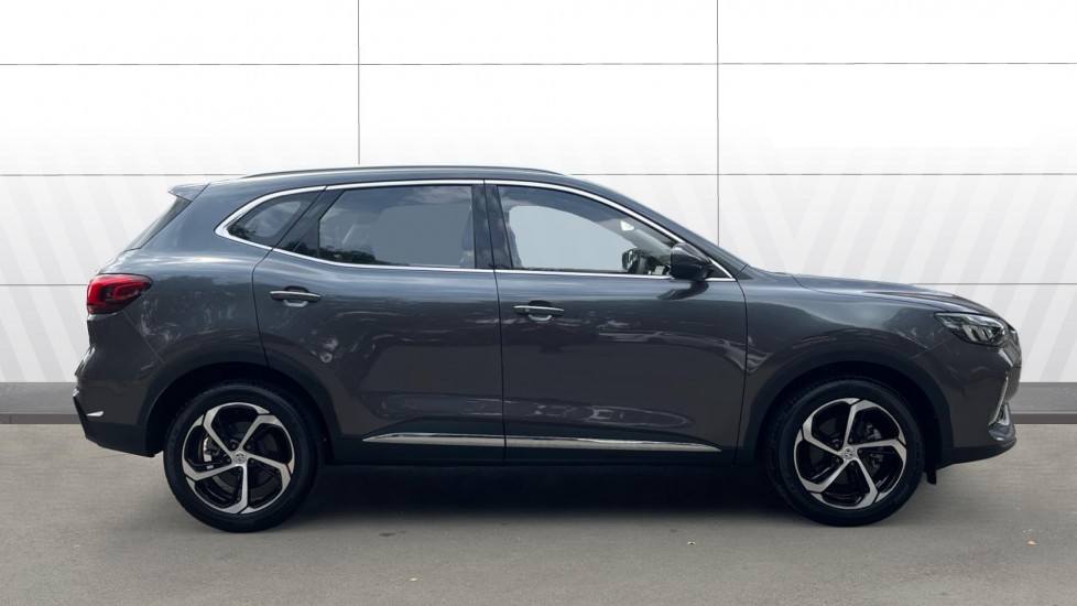 MG HS 1.5 T-GDI SE 5dr DCT Petrol Hatchback - Image 5