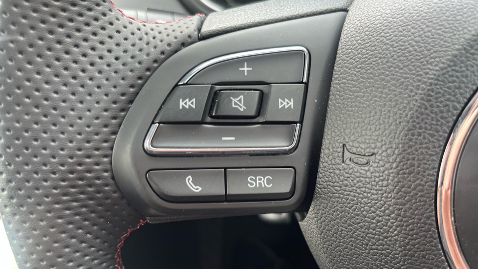 MG HS 1.5 T-GDI SE 5dr DCT Petrol Hatchback - Image 29