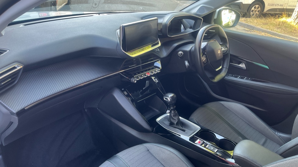 Peugeot 208 1.2 PureTech 100 Allure Premium 5dr Petrol Hatchback - Image 9