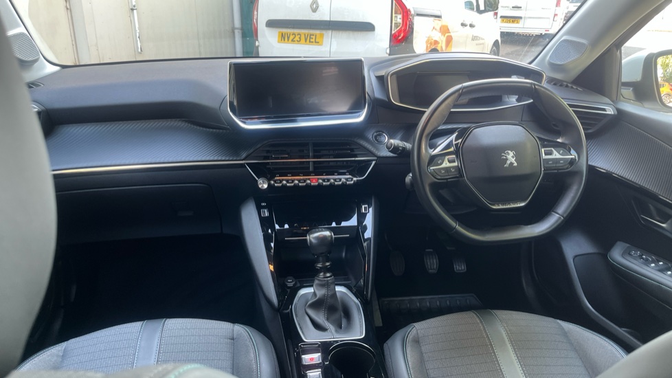 Peugeot 208 1.2 PureTech 100 Allure Premium 5dr Petrol Hatchback - Image 10