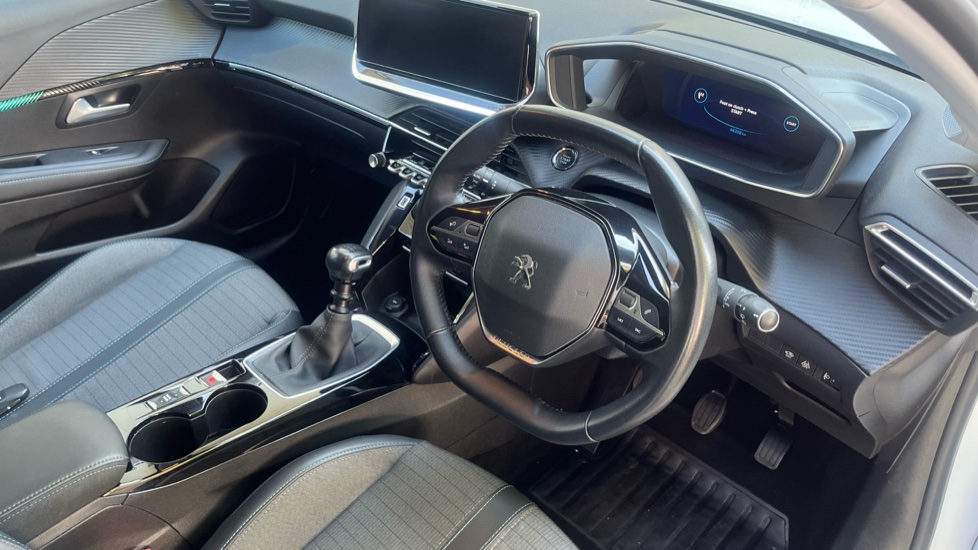 Peugeot 208 1.2 PureTech 100 Allure Premium 5dr Petrol Hatchback - Image 11