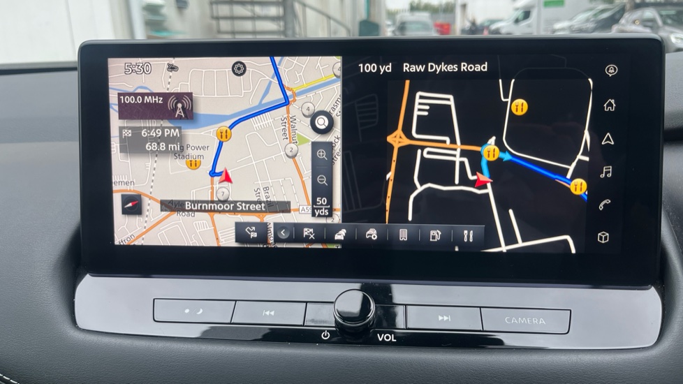 Nissan Qashqai 1.3 DiG-T MH N-Connecta 5dr Petrol Hatchback - Image 22
