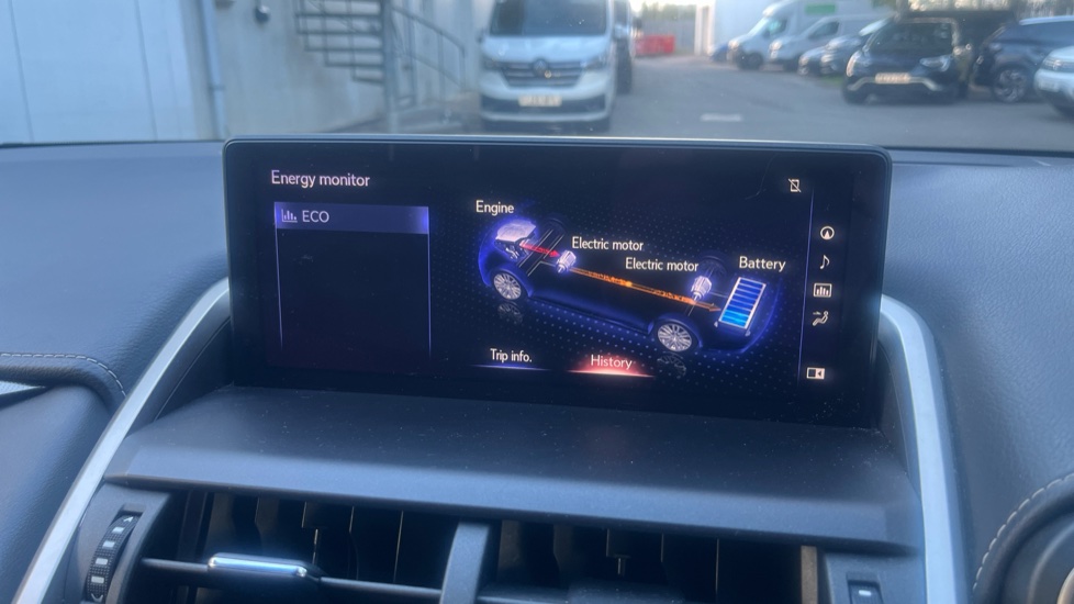 Lexus NX 300h 2.5 Luxury 5dr CVT [Premium Nav] Hybrid Estate - Image 22