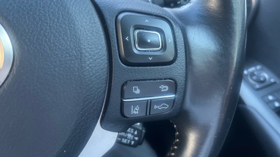 Lexus NX 300h 2.5 Luxury 5dr CVT [Premium Nav] Hybrid Estate - Image 30