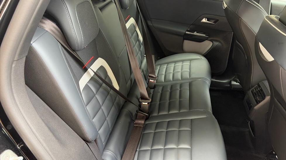 Citroen C5 Aircross 1.2 Hybrid 145 Max 5dr Auto Petrol Hatchback - Image 16