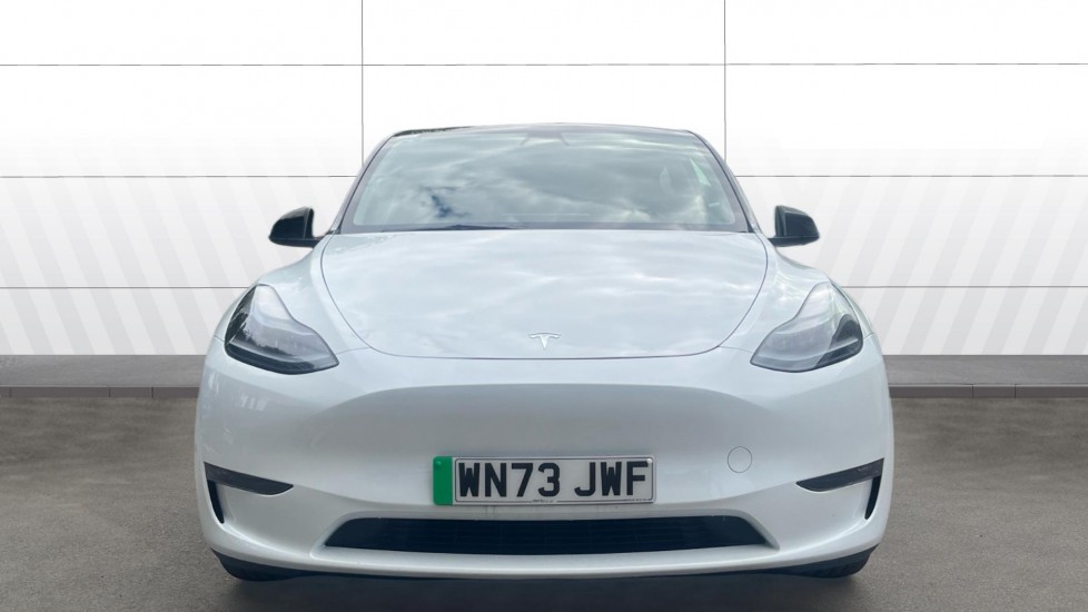Tesla Model Y Performance AWD 5dr Auto Electric Hatchback - Image 3