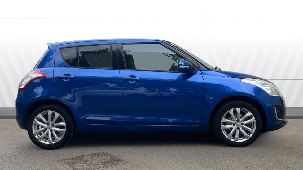 Suzuki Swift 1.2 SZ4 [Nav] 5dr Petrol Hatchback - Image 5