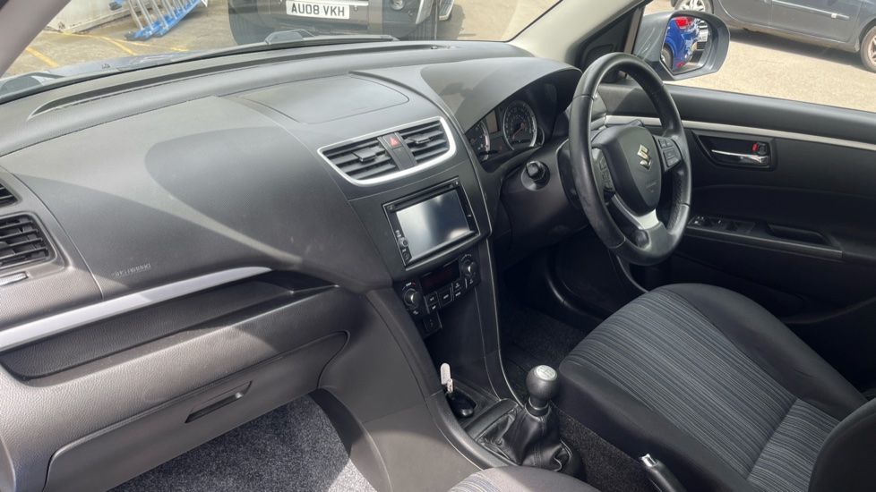 Suzuki Swift 1.2 SZ4 [Nav] 5dr Petrol Hatchback - Image 9