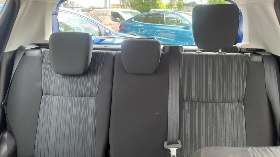 Suzuki Swift 1.2 SZ4 [Nav] 5dr Petrol Hatchback - Image 15