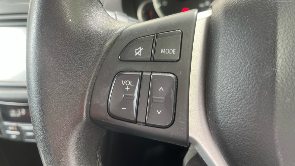 Suzuki Swift 1.2 SZ4 [Nav] 5dr Petrol Hatchback - Image 25